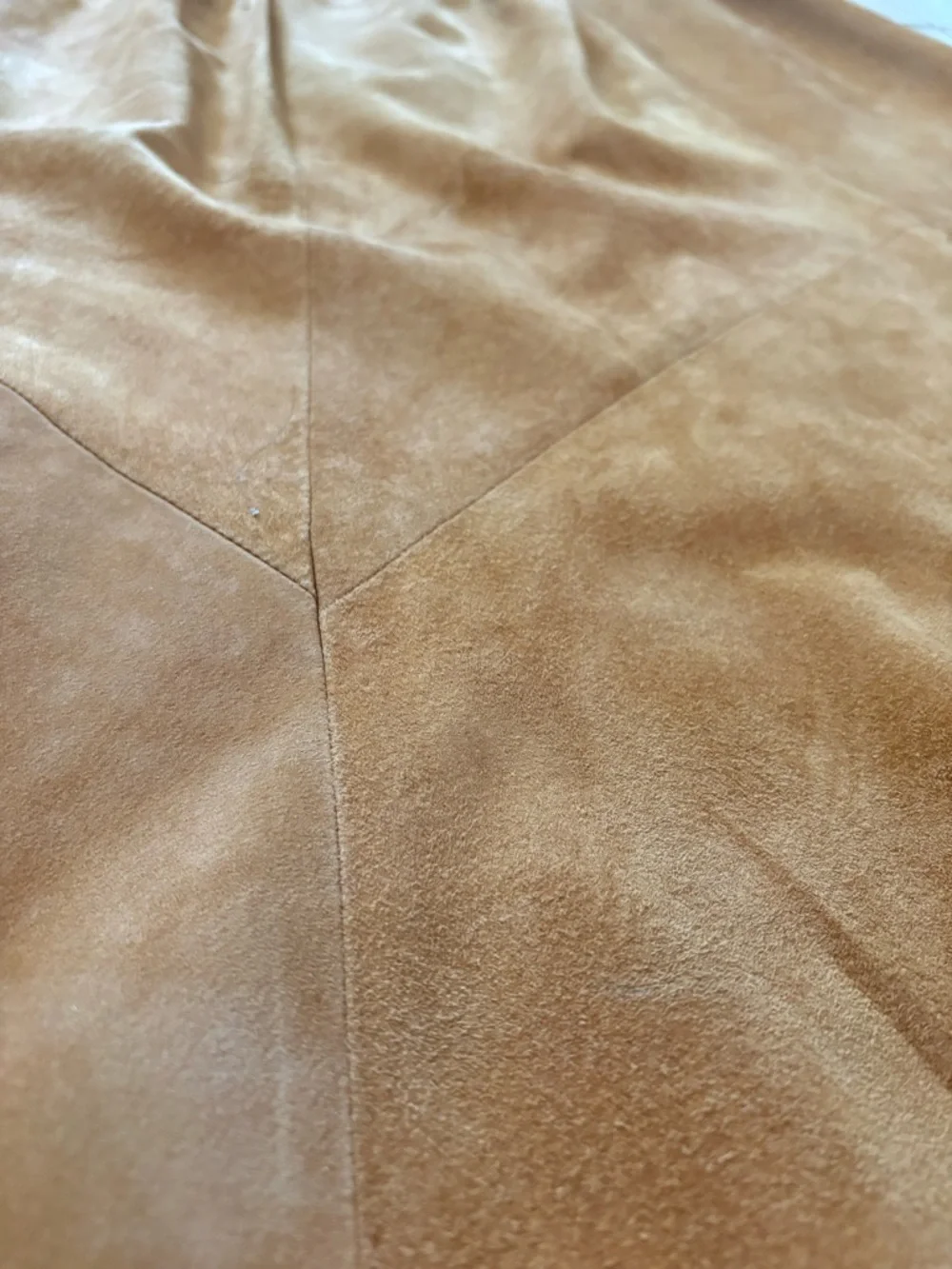 VNTG Stampede Two Piece Vest & Skirt Set, Brown Embossed Leather. - Picture 6 of 8